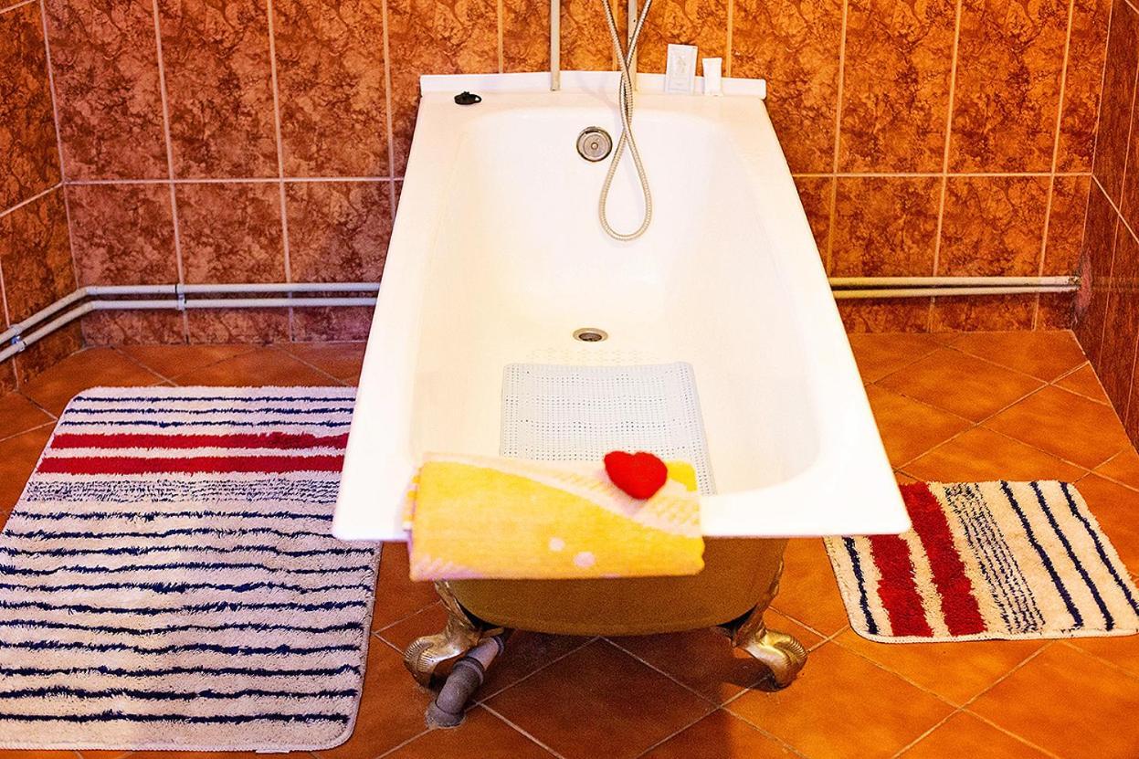 Smilgas Hotell Līči Exteriör bild